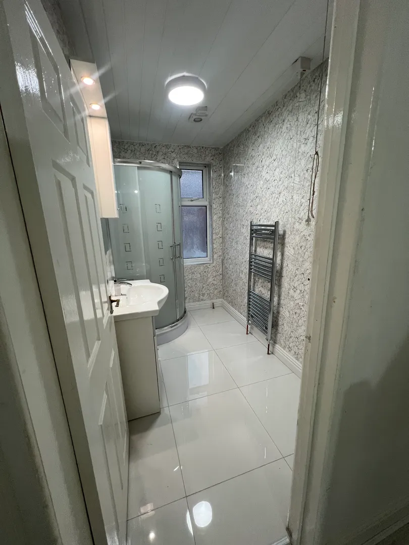 23 Bute Avenue: 7 bedroom student house NG7 1QB - Image 29